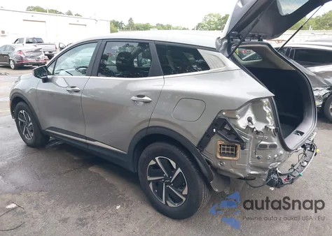 2023 Kia Sportage Hybrid Lx z USA, uszkodzony, nr VIN KNDPUCAGXP7030172